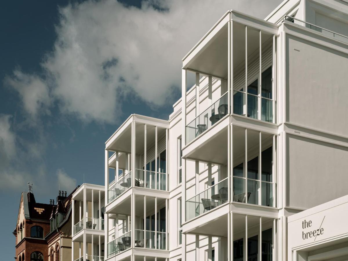 The Breeze Aparthotel Heringsdorf  Bagian luar foto The Breeze, Manchester