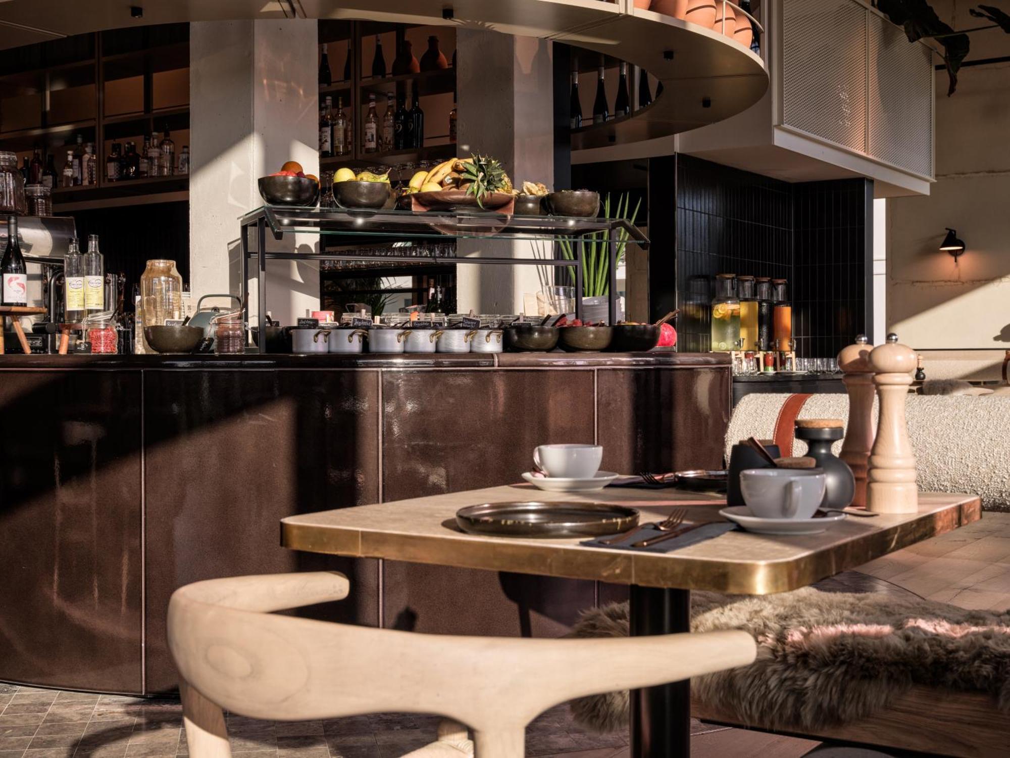 The Breeze Aparthotel Heringsdorf  Bagian luar foto Restaurant