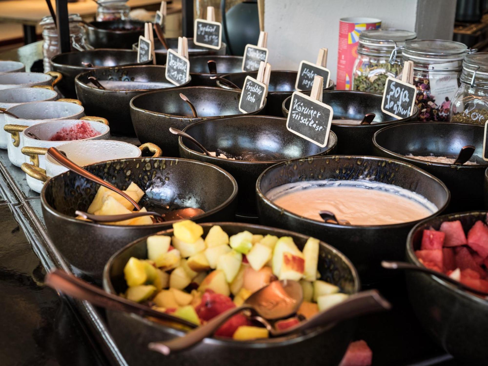 The Breeze Aparthotel Heringsdorf  Bagian luar foto Fruit salad