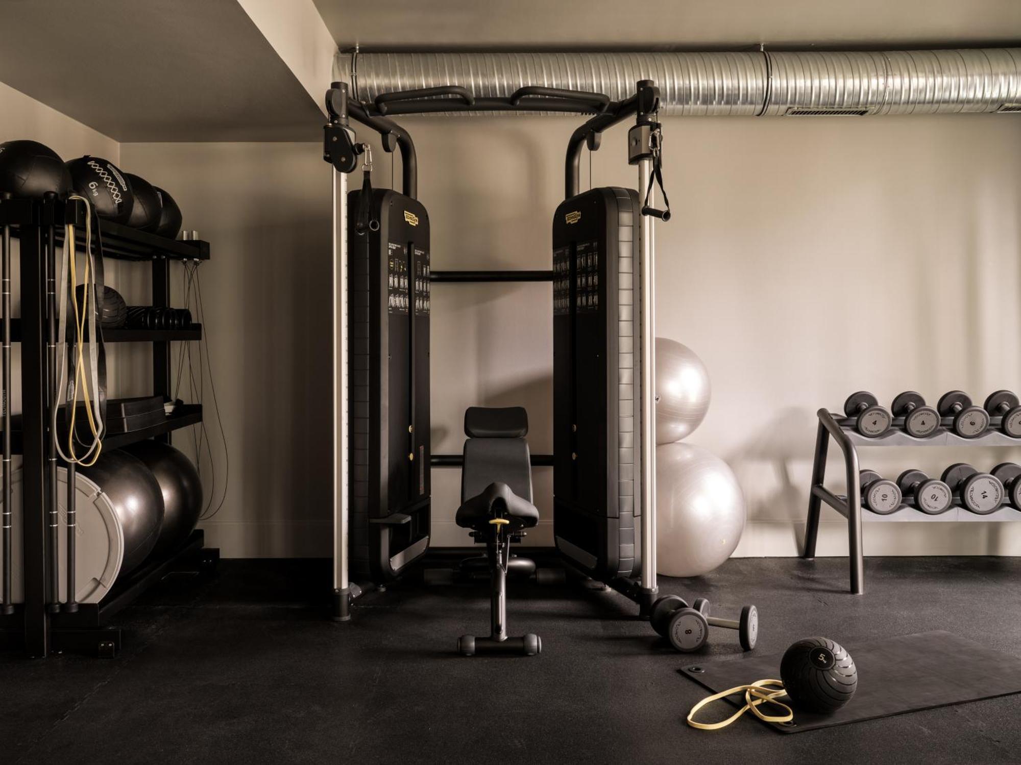 The Breeze Aparthotel Heringsdorf  Bagian luar foto A functional trainer