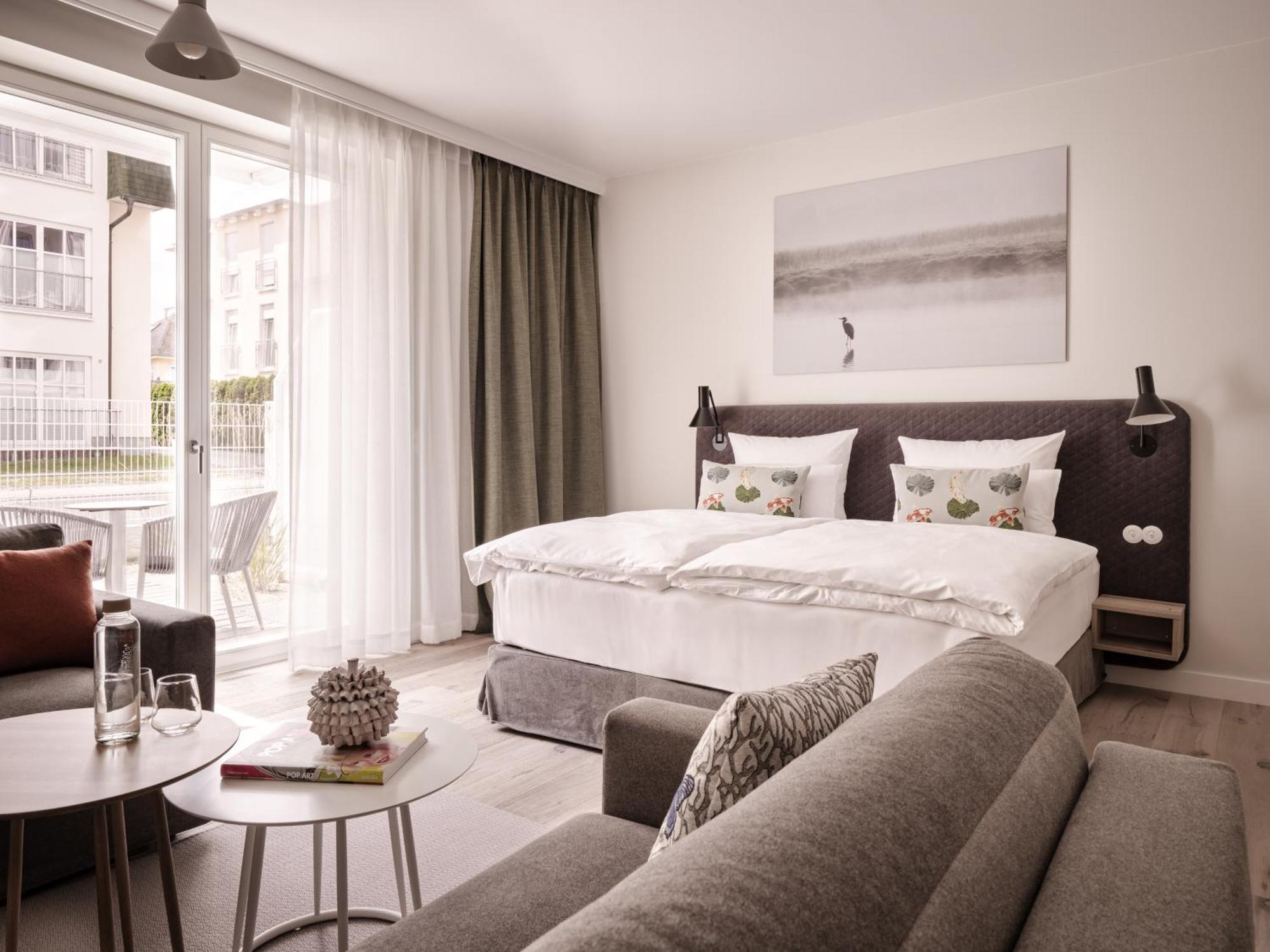 The Breeze Aparthotel Heringsdorf  Bagian luar foto A room at the hotel